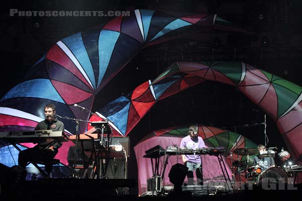 ANIMAL COLLECTIVE - 2012-11-02 - PARIS - Grande Halle de La Villette - 